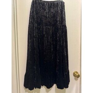 LINEA by Louis Dell Olio black velveteen skirt large